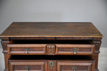 Late 17th Century Oak Chest of Drawers