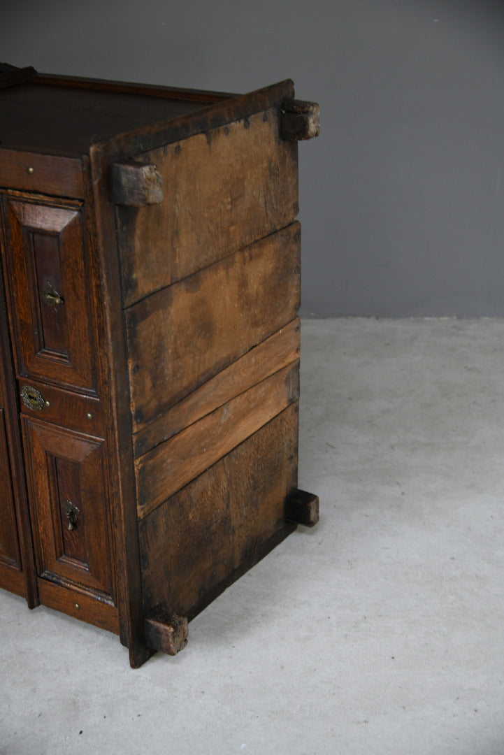 Late 17th Century Oak Chest of Drawers