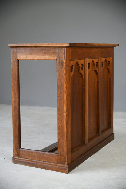 Ecclesiastical Oak Counter