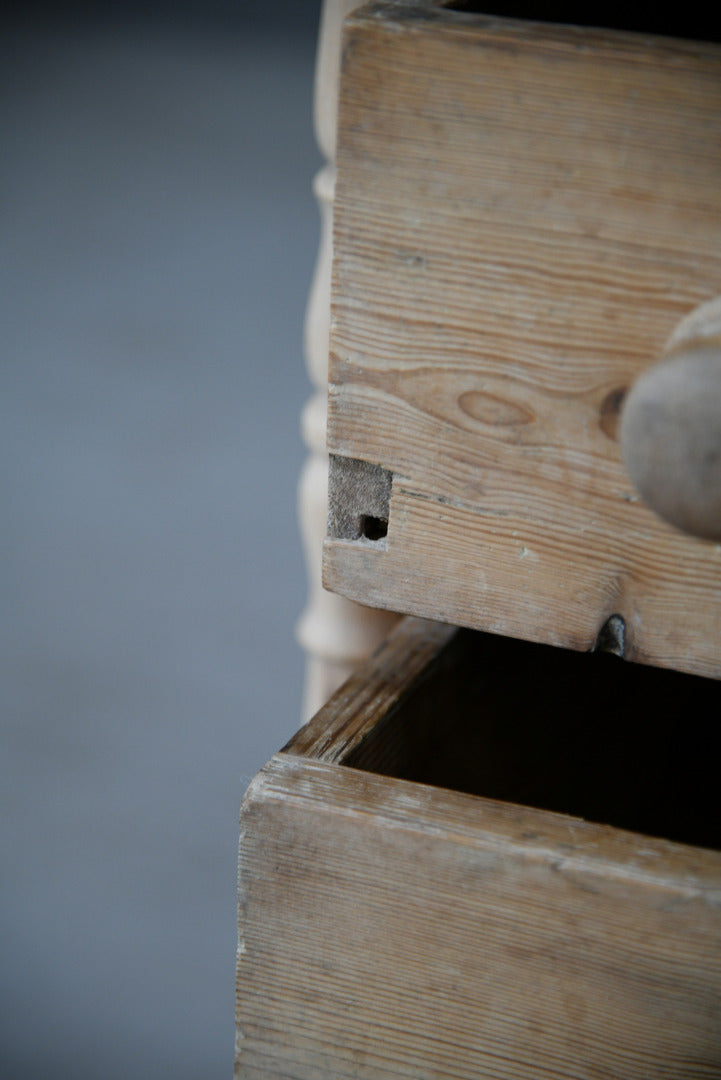 Antique Small Pine Chest of Drawers