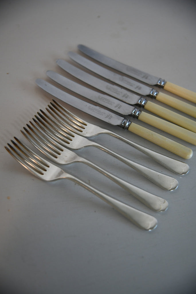 4 Vintage Forks & Faux Bone Knives