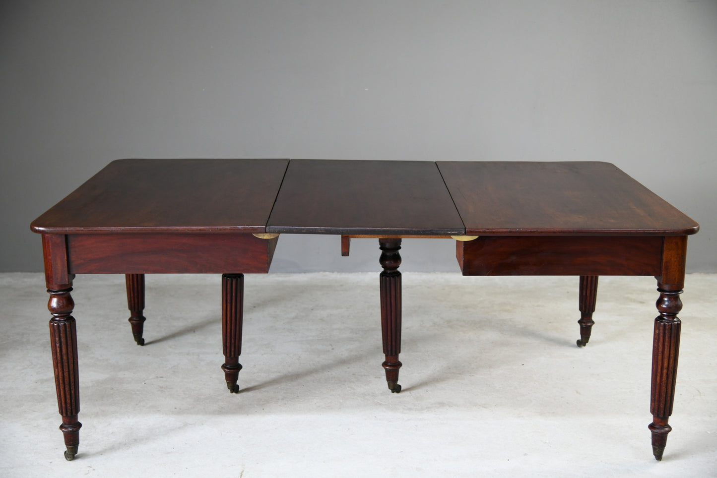 19th Century Extending Mahogany Dining Table