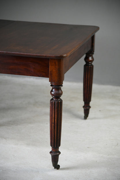19th Century Extending Mahogany Dining Table