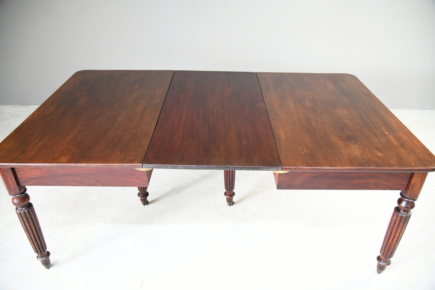 19th Century Extending Mahogany Dining Table