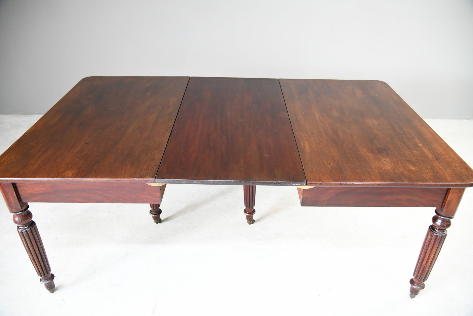 19th Century Extending Mahogany Dining Table
