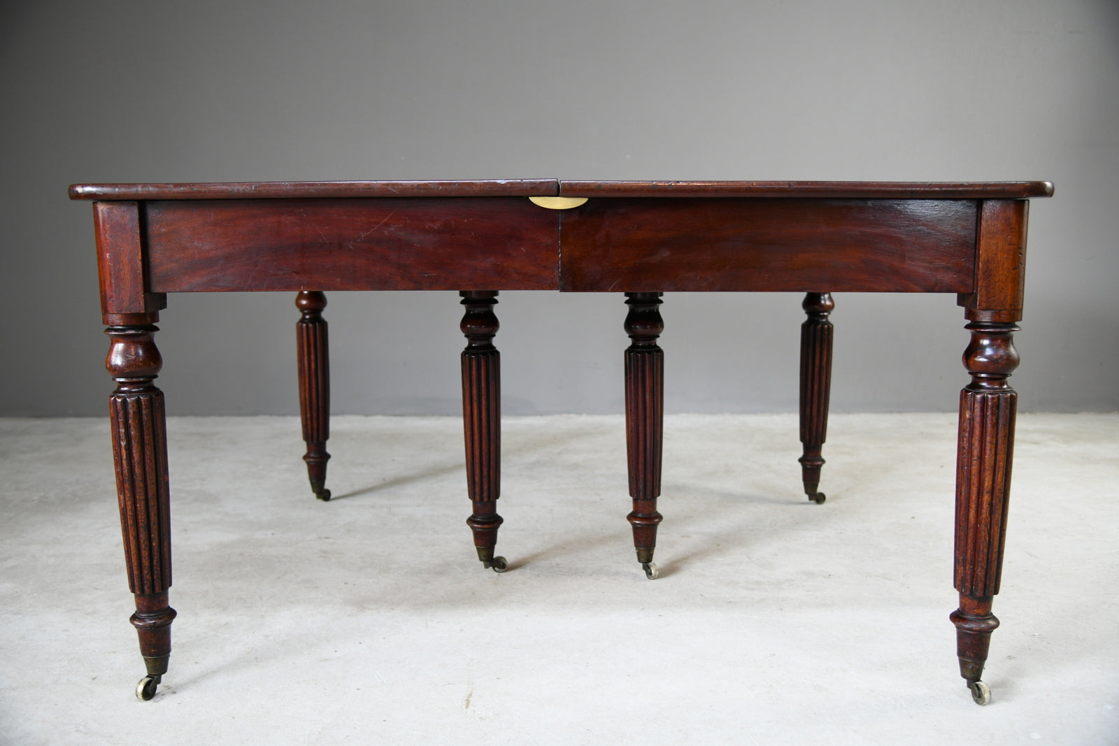 19th Century Extending Mahogany Dining Table