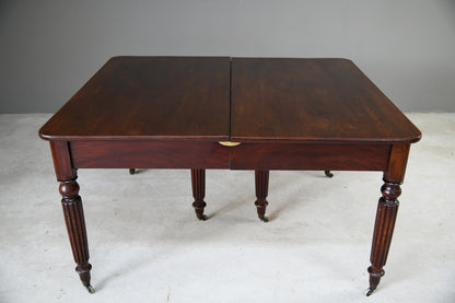 19th Century Extending Mahogany Dining Table
