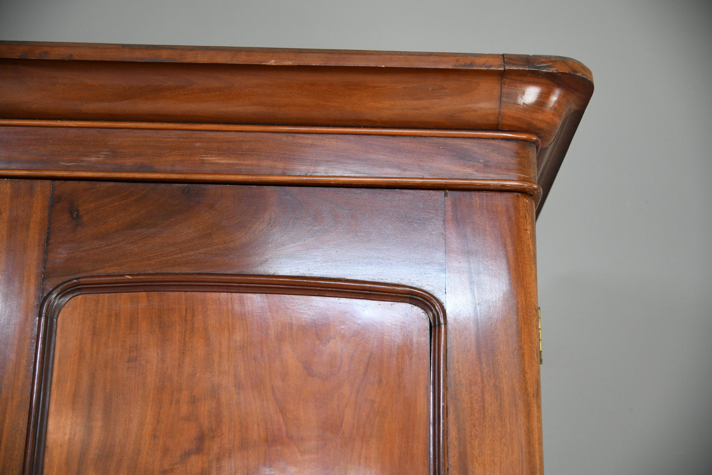 Large Antique Victorian Mahogany Cupboard