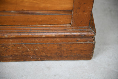 Edwardian Satin Walnut Chest of Drawers