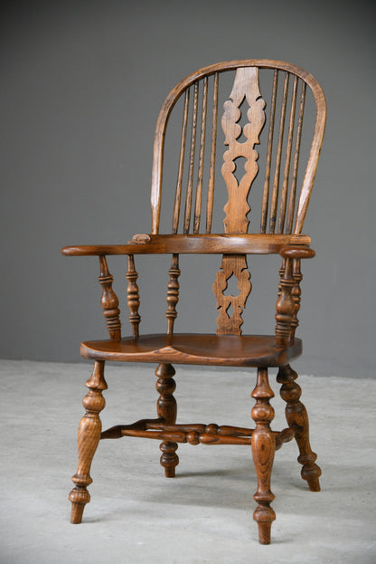 Country Style Oak Windsor Chair