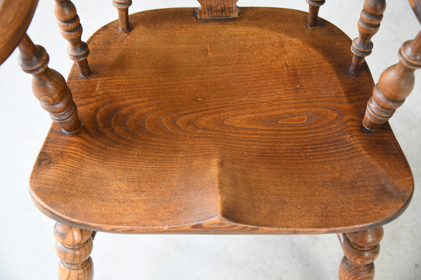 Country Style Oak Windsor Chair