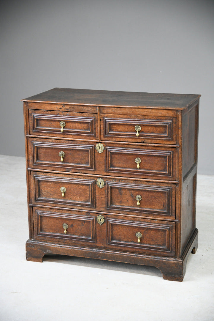 Early 18th Century Oak Chest of Drawers