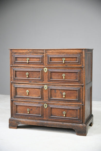 Early 18th Century Oak Chest of Drawers