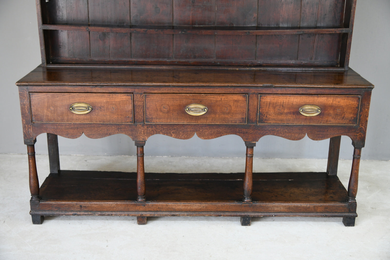 Antique Georgian Oak Dresser