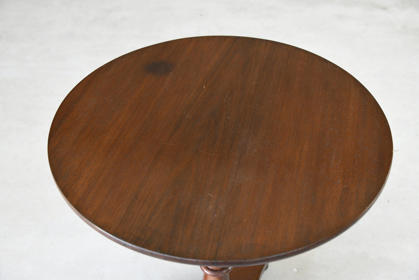 Antique Mahogany Round Occasional Table