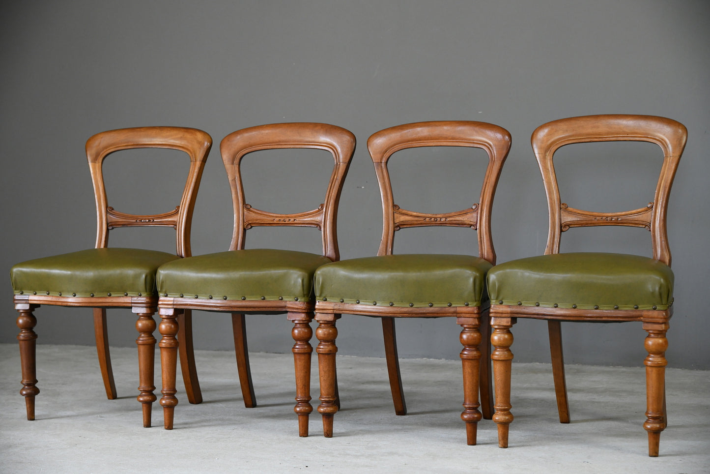 4 Victorian Mahogany Dining Chairs