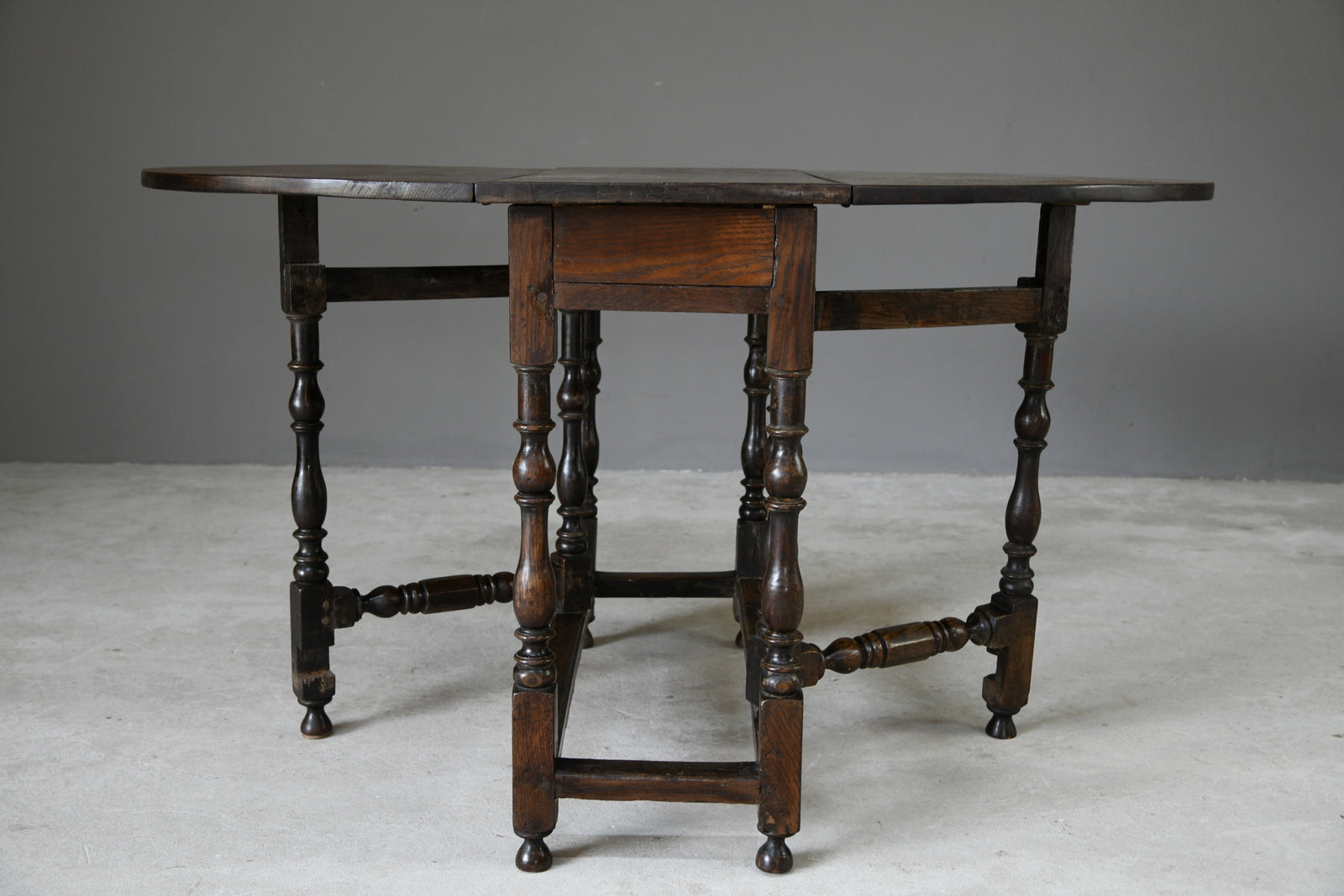 Rustic Oak Gate Leg Table