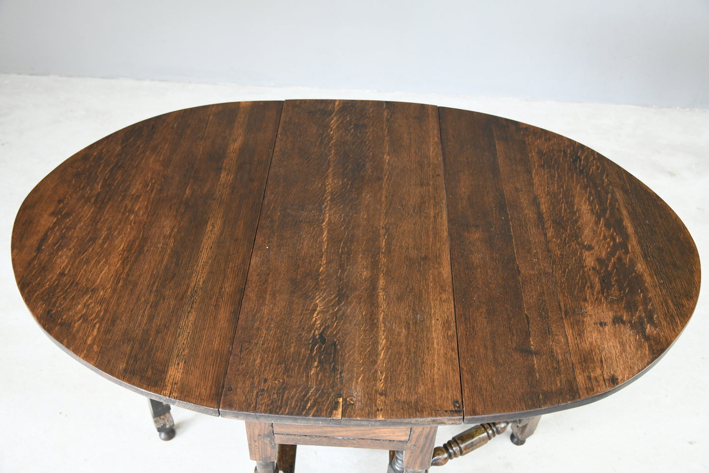 Rustic Oak Gate Leg Table