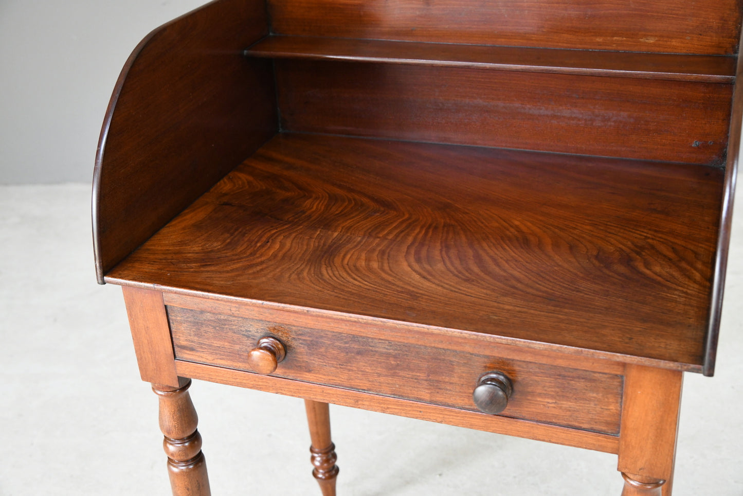 Victorian Mahogany Washstand