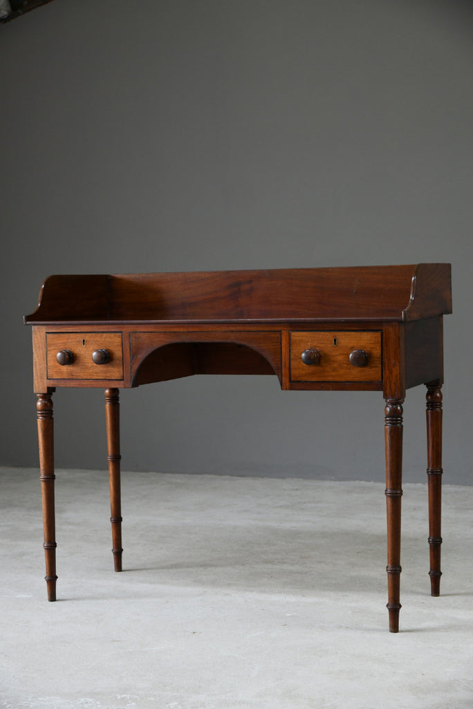 Victorian Mahogany Dressing Table