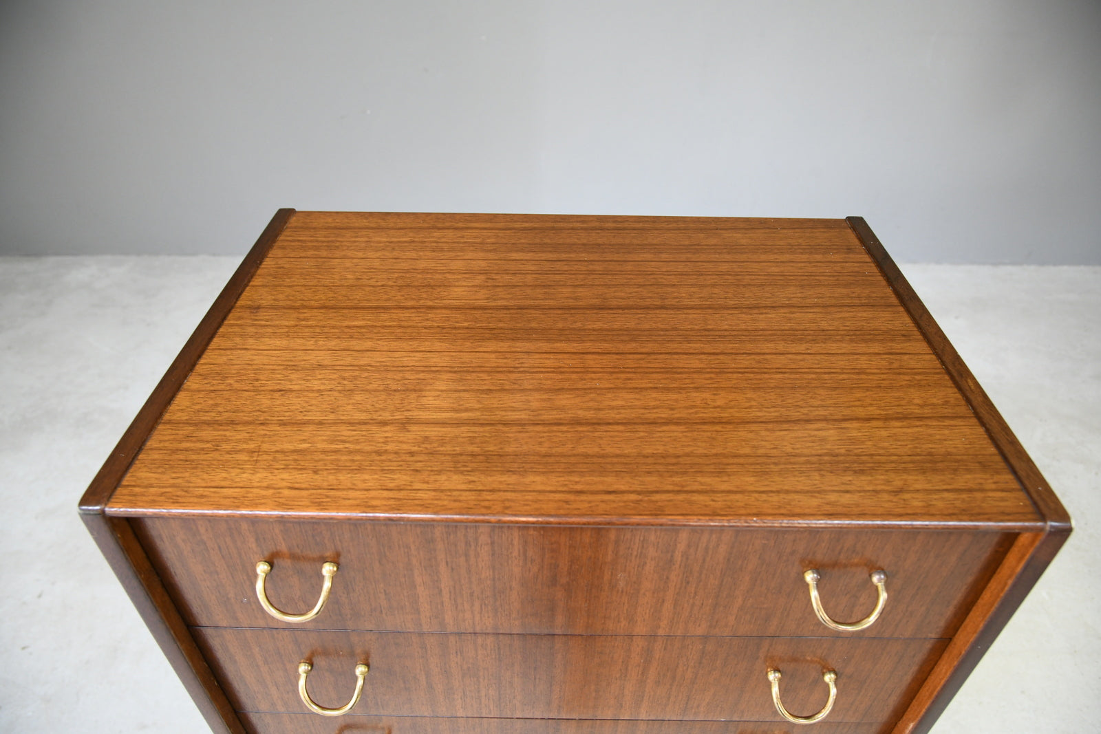 Retro E Gomme Chest of Drawers