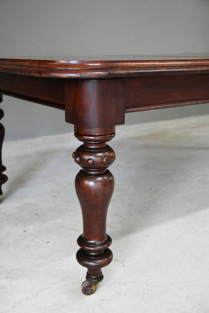 Large Mahogany Extending Dining Table