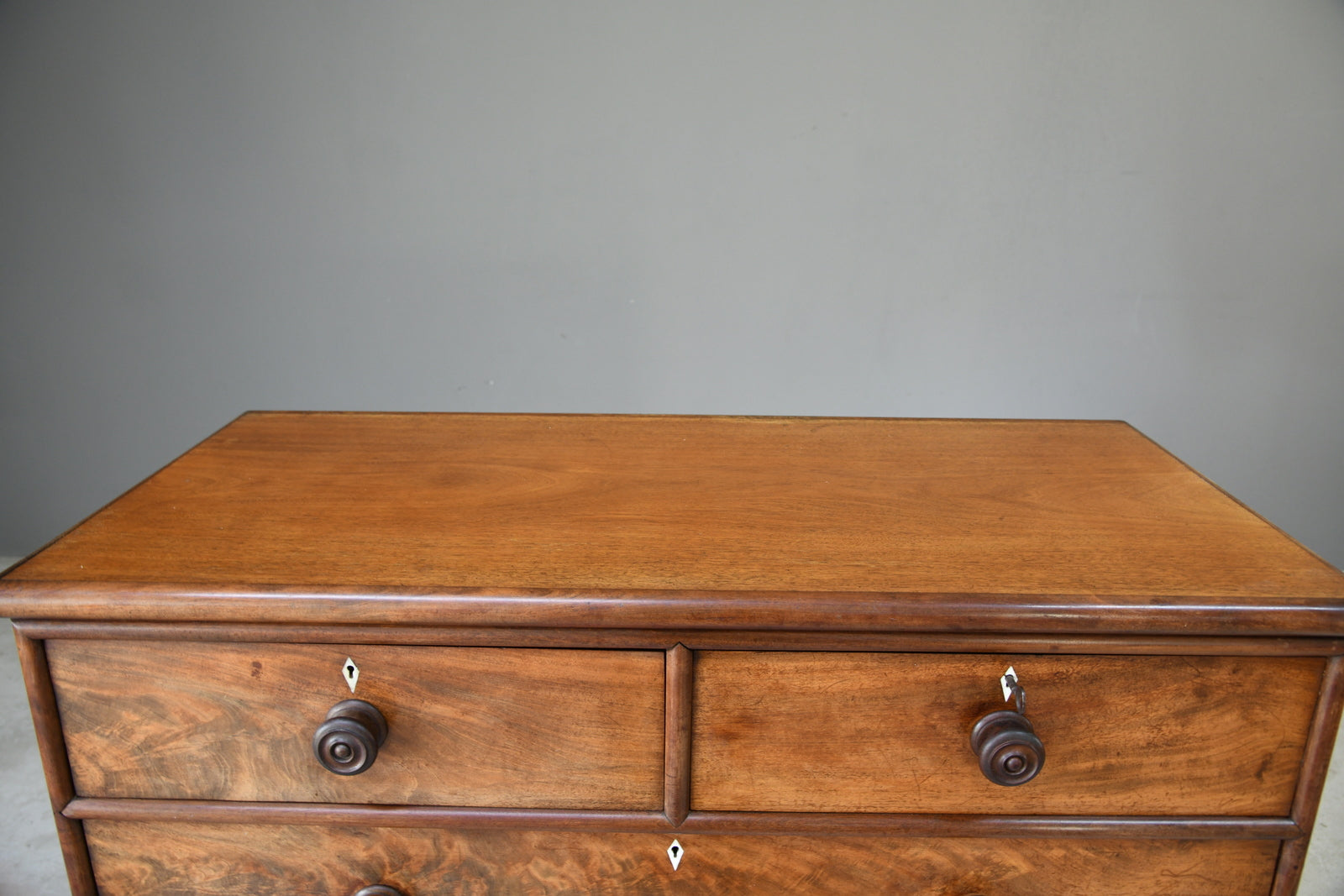 Victorian Mahogany Chest of Drawers