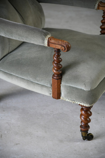 Victorian Walnut Button Back Upholstered Easy Chair