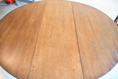 Georgian Mahogany Drop Leaf Table