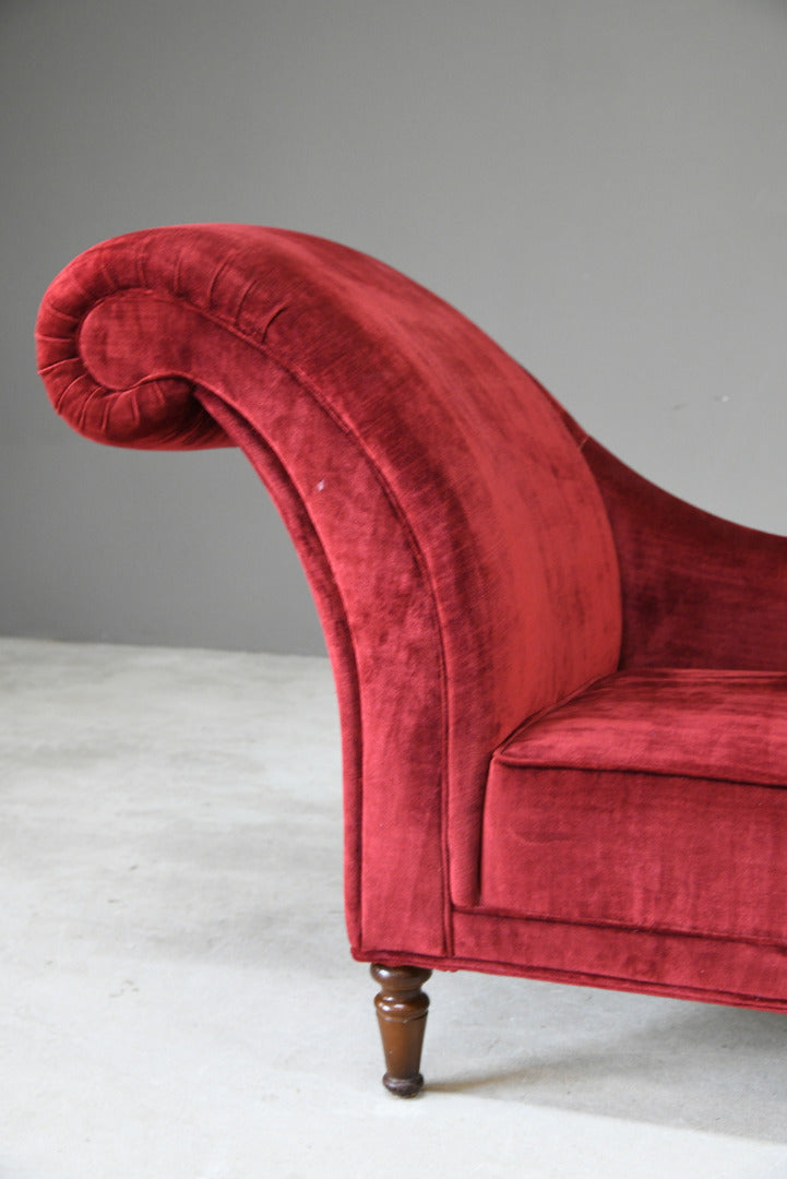 Antique Style Small Red Chaise Longue