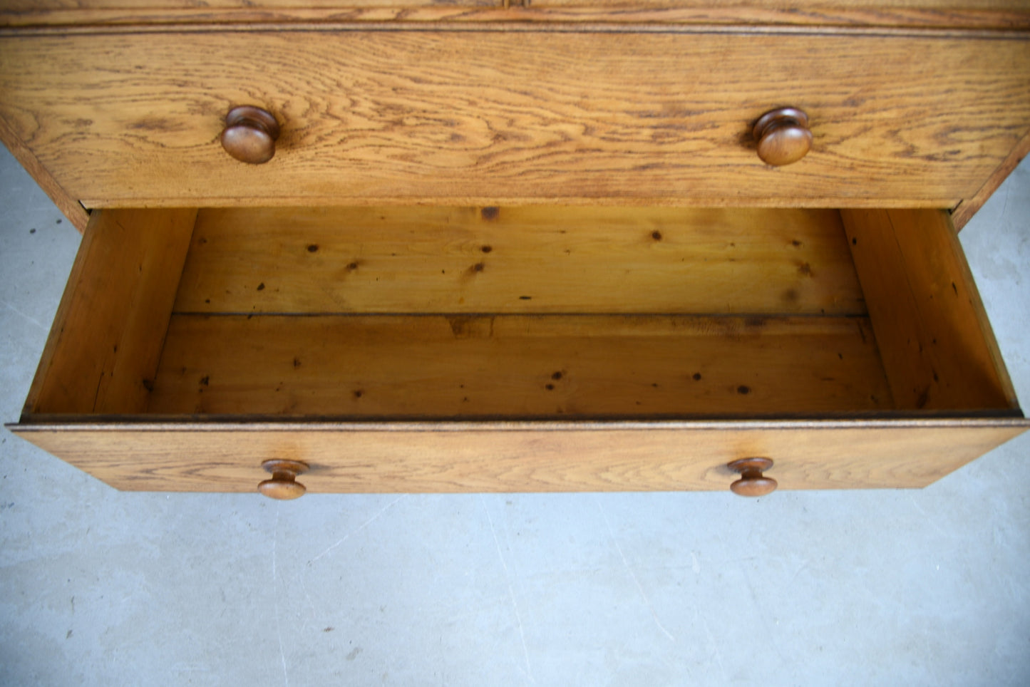 Antique Style Large Farmhouse Country Oak Linen Press