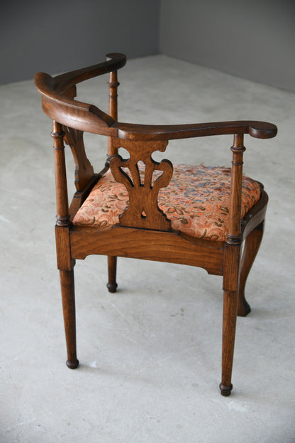 Antique Oak Corner Chair