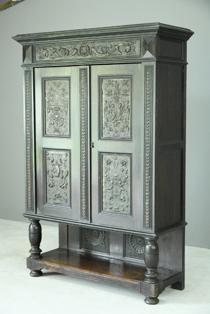 Antique Large Dark Oak Cupboard