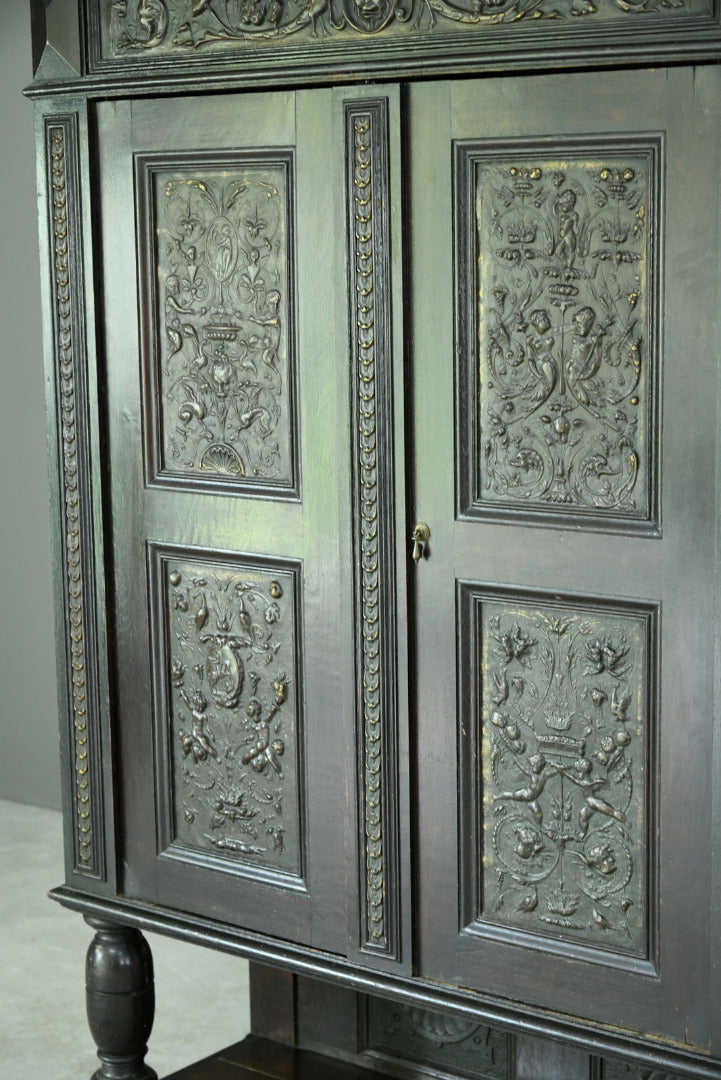 Antique Large Dark Oak Cupboard