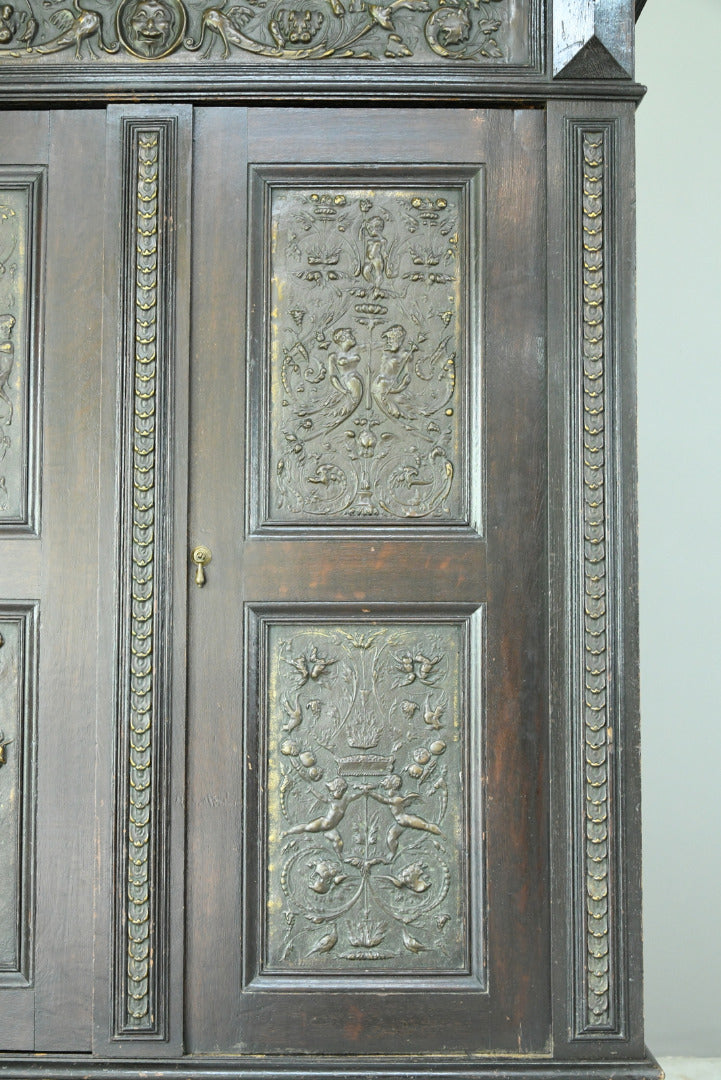 Antique Large Dark Oak Cupboard