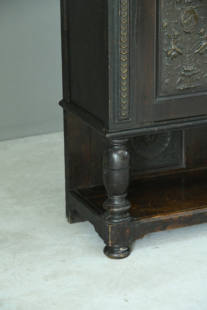 Antique Large Dark Oak Cupboard