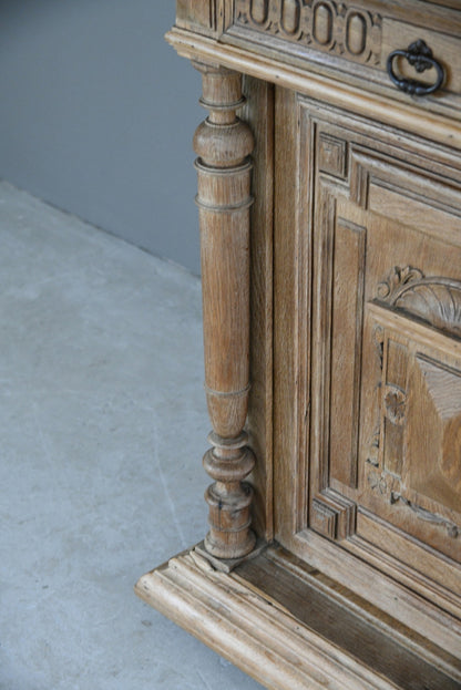 Large Continental Oak Dresser