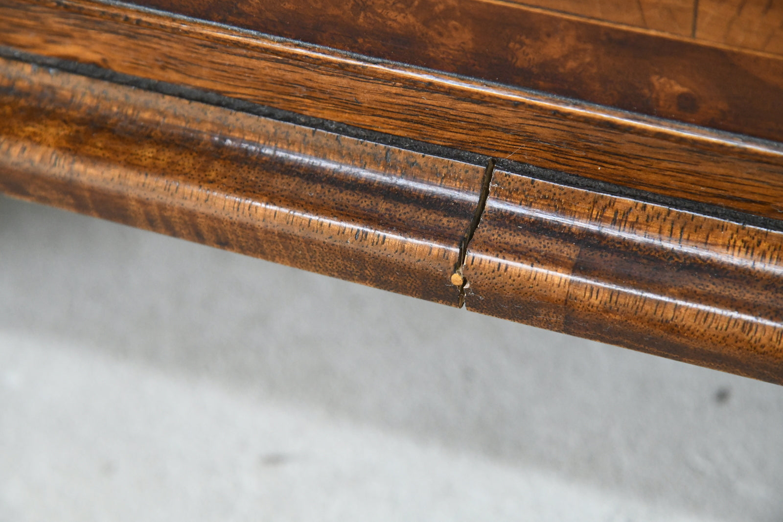 Walnut Oyster Chest of Drawers