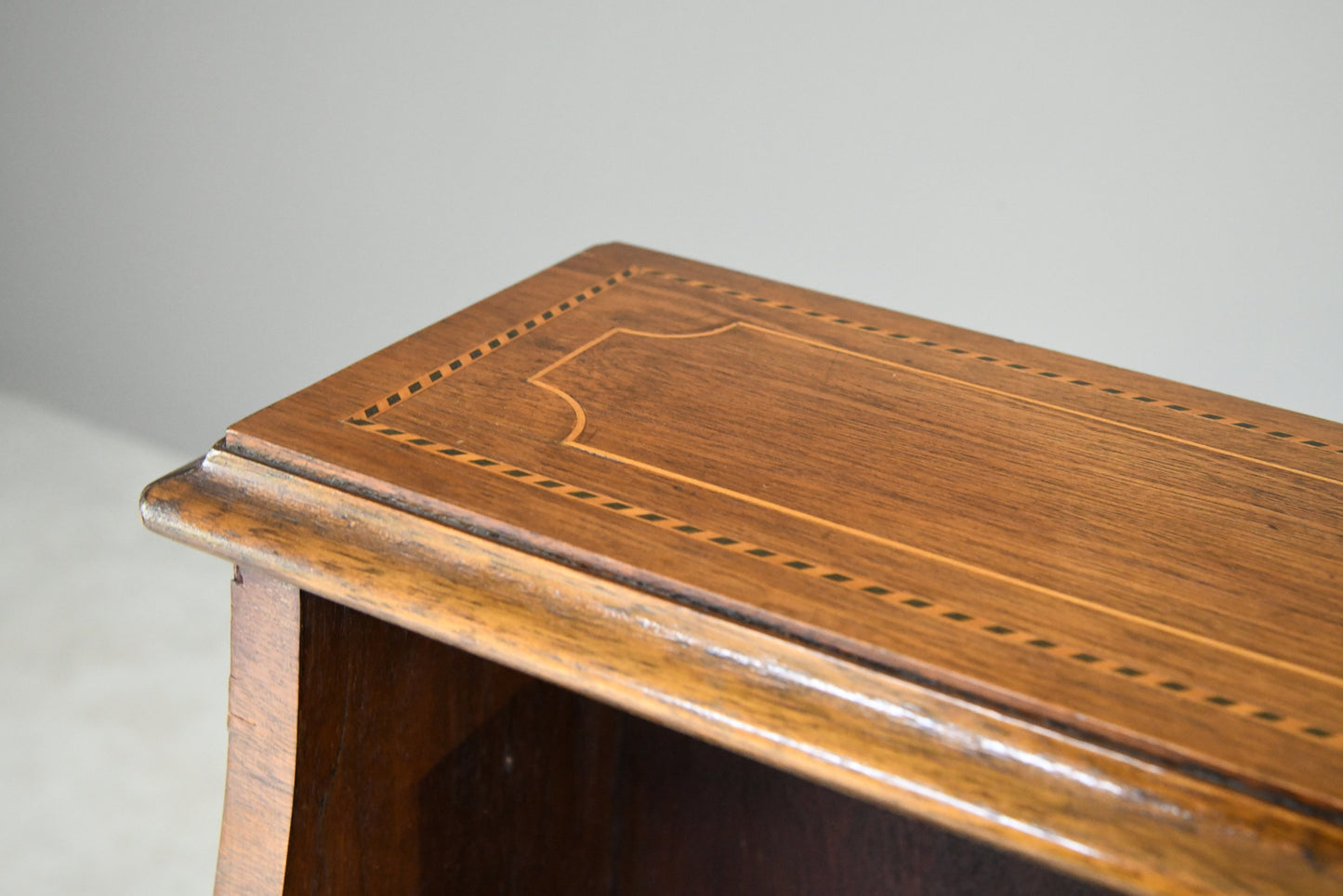 Mahogany Waterfall Freestanding Bookcase