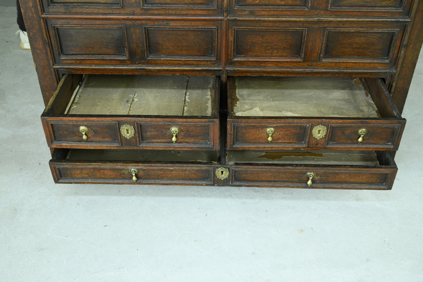 18th Century Oak Mule Chest