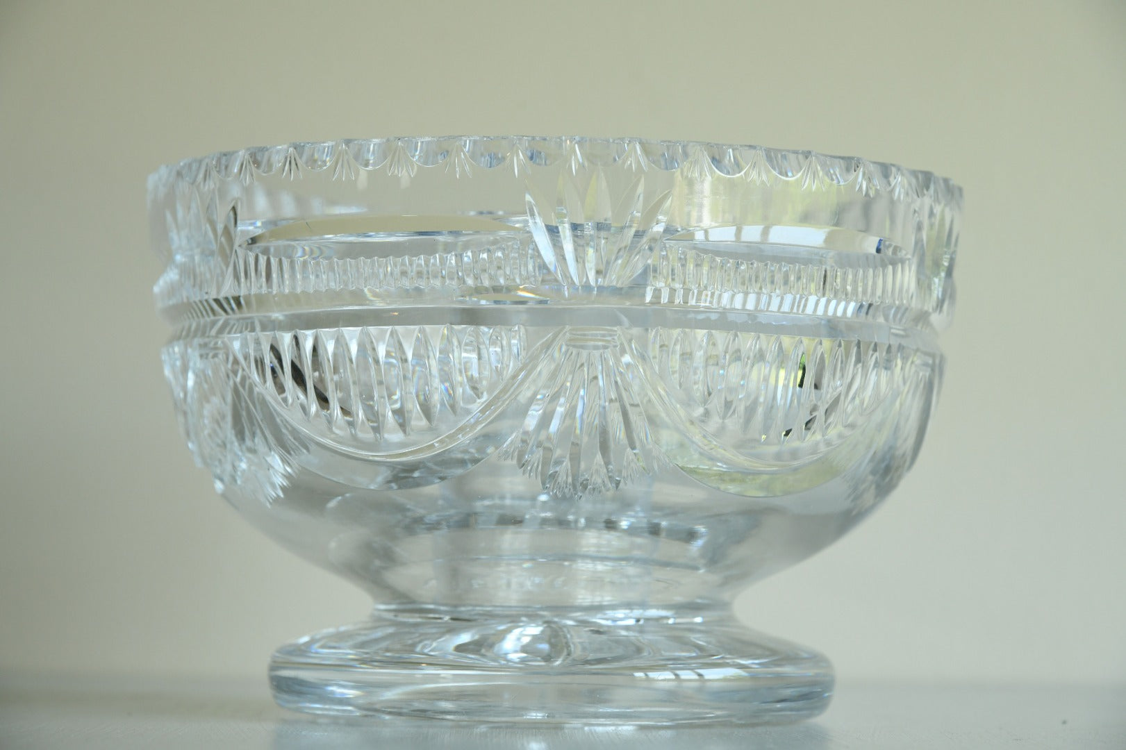 Quality Crystal Flower Bowl