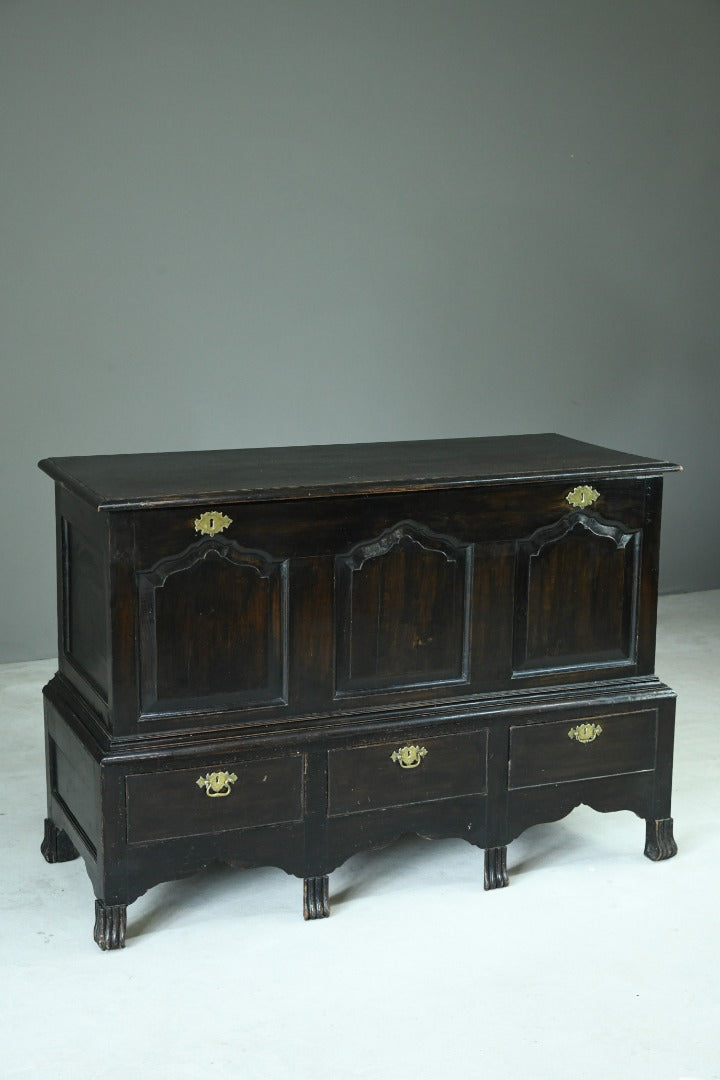 George III Oak Mule Chest