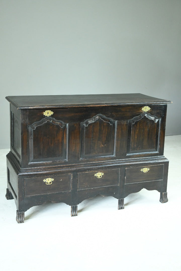 George III Oak Mule Chest