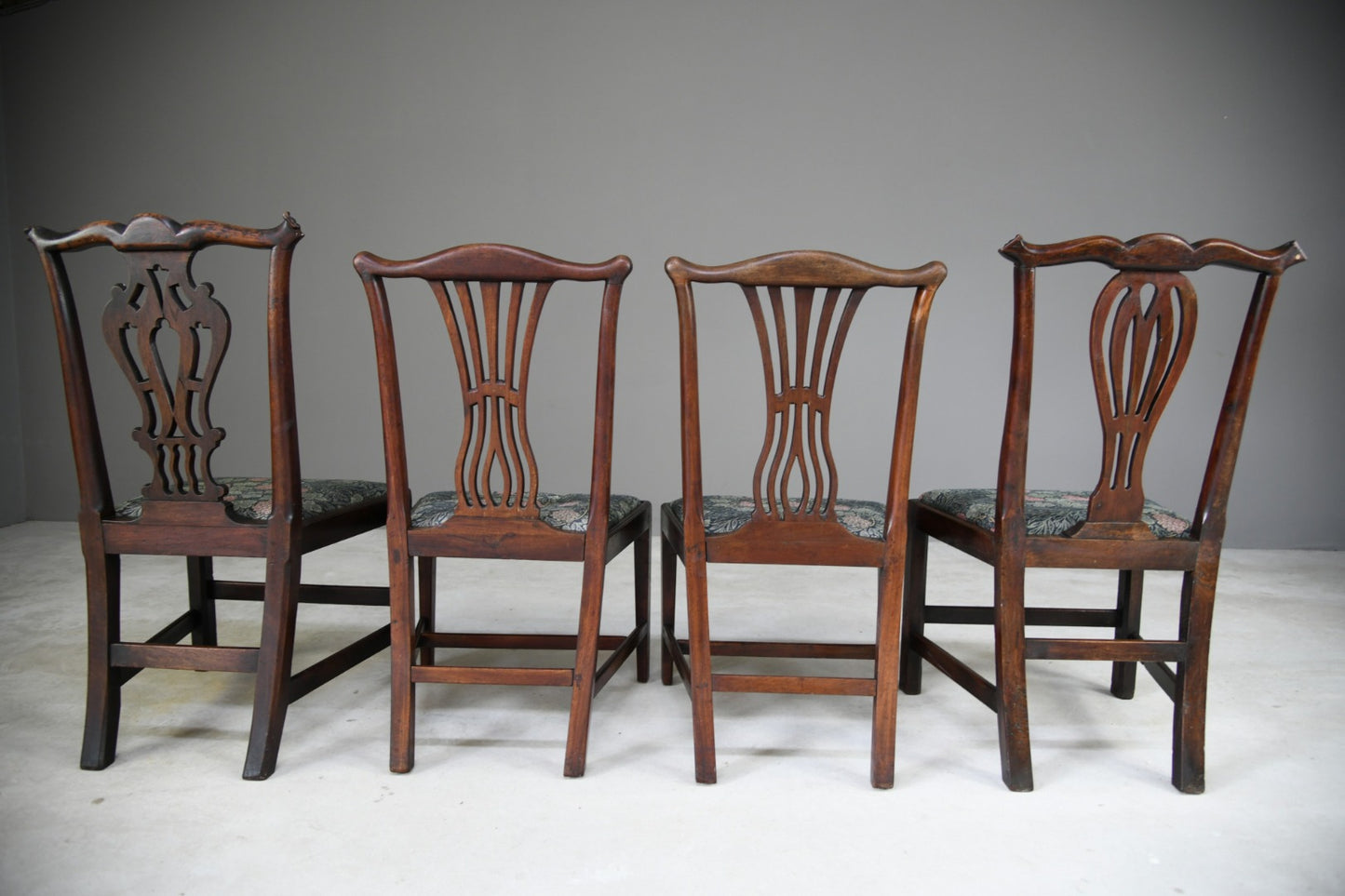 4 Antique Chippendale Style Mahogany Dining Chairs