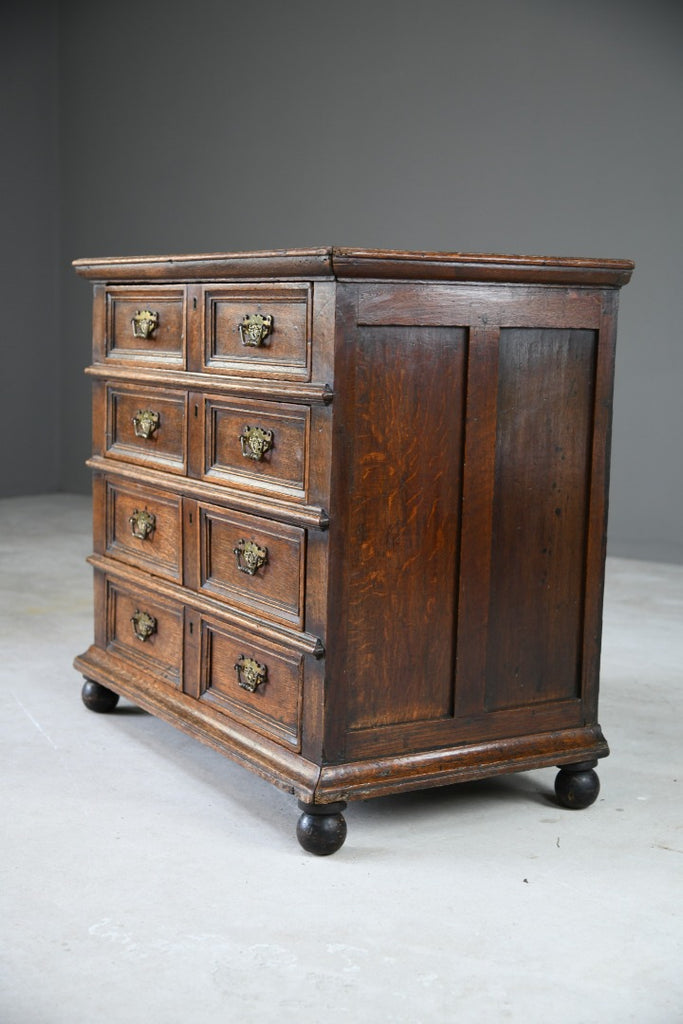 Late 17th Century Oak Chest of Drawers