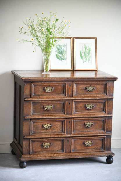 Late 17th Century Oak Chest of Drawers