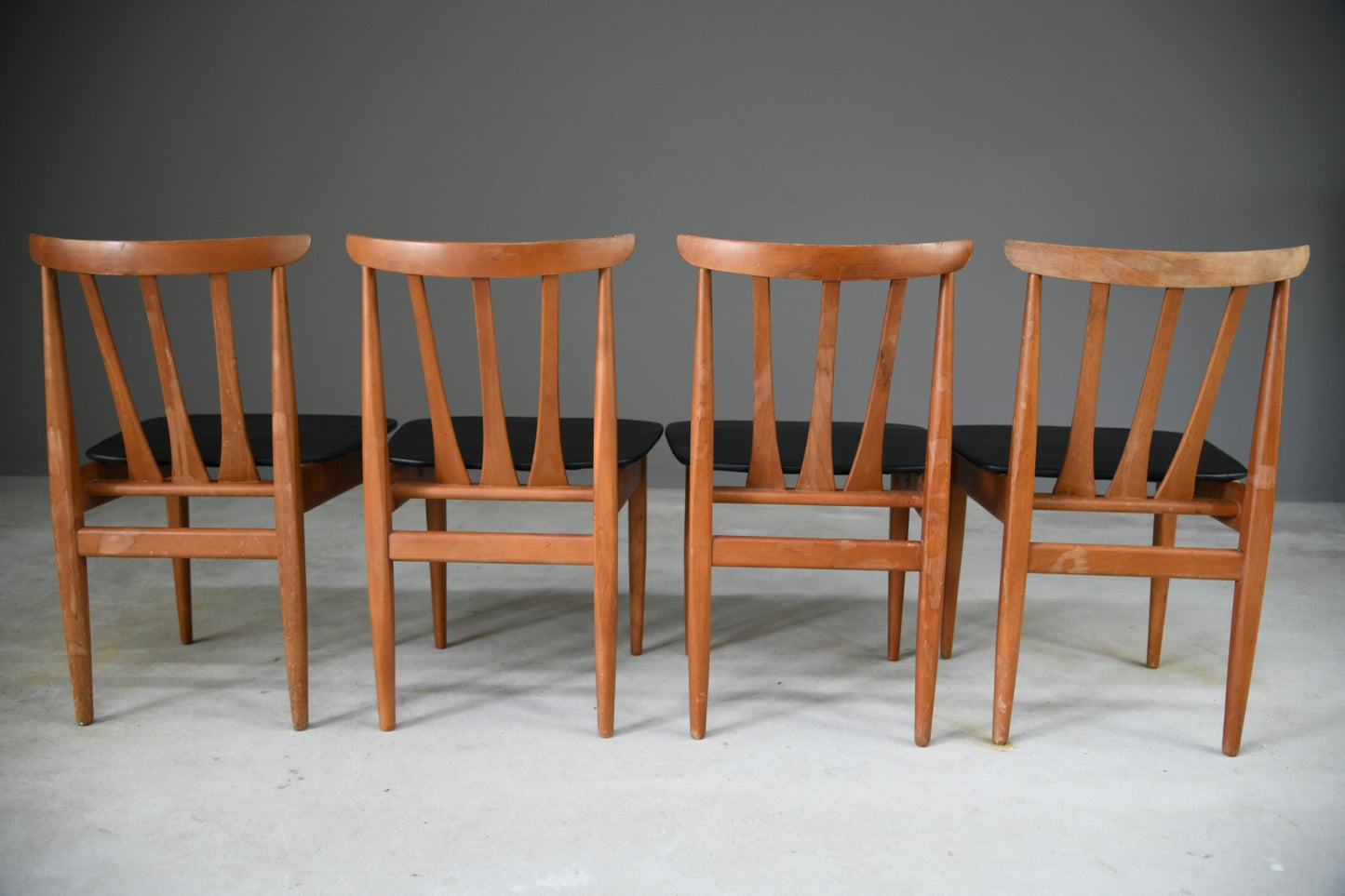 Set 4 Retro Eon Dining Chairs