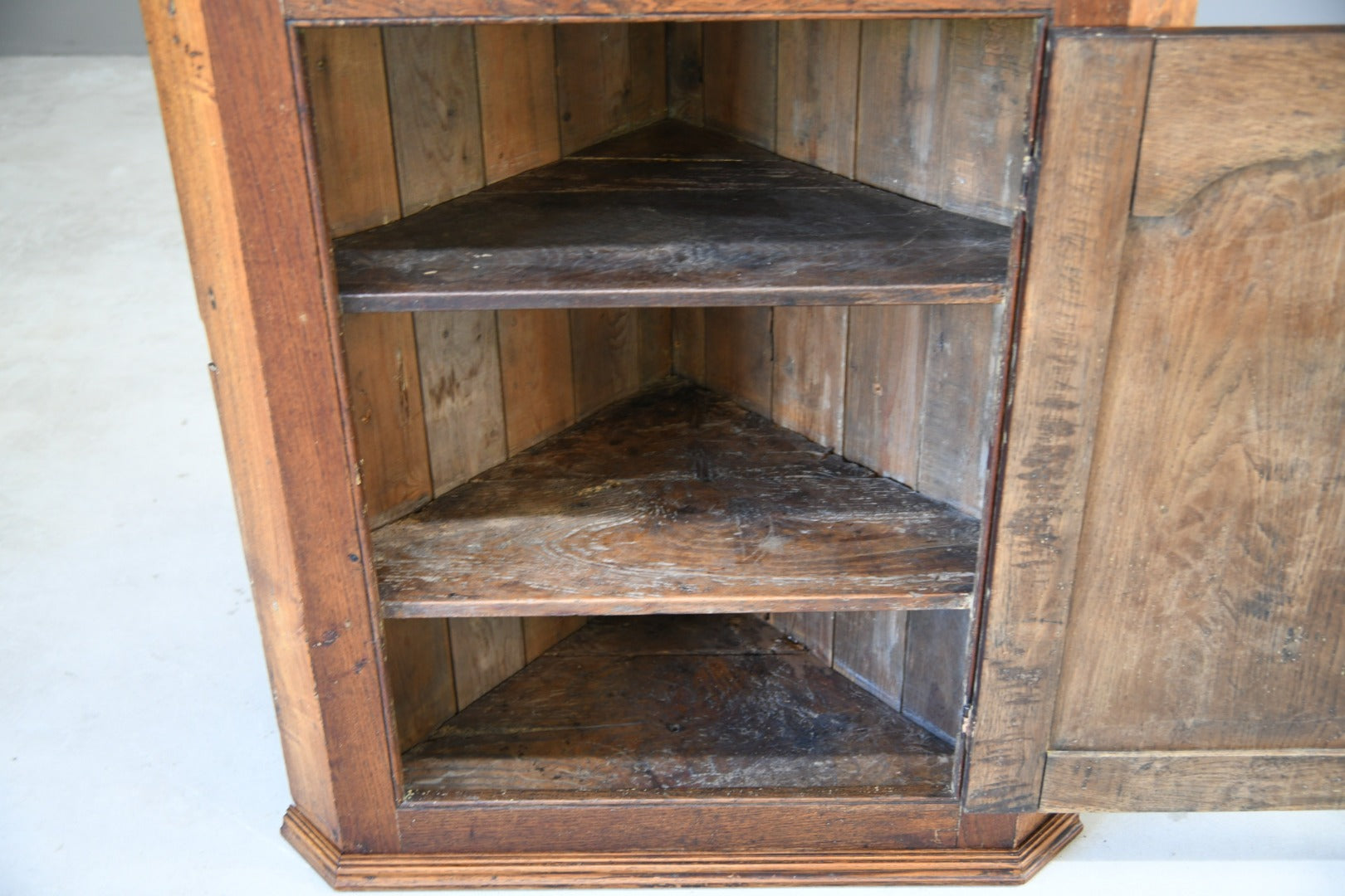 Georgian Oak Hanging Cupboard