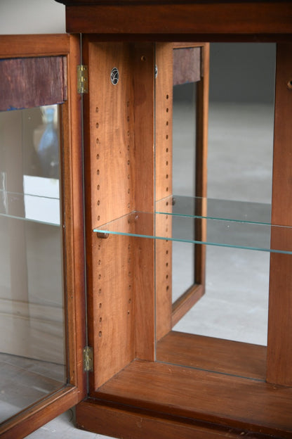 Mahogany Glazed Bathroom Cabinet