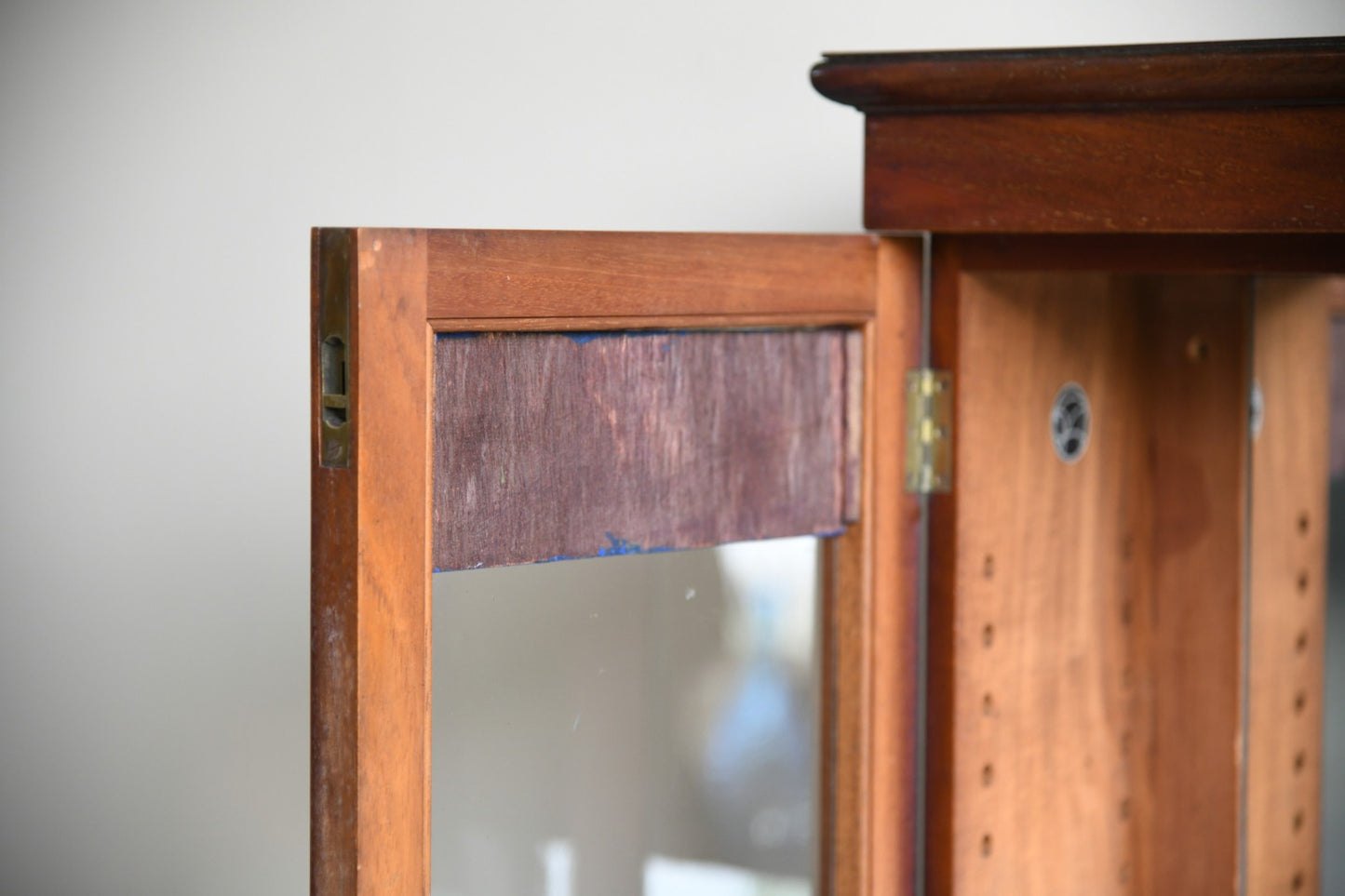 Mahogany Glazed Bathroom Cabinet